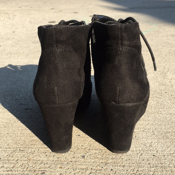 Wedge Boots - Picture 4 of 5